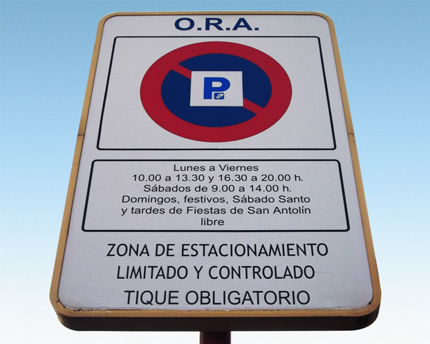 Firma para que aparcar en el Hospital Río Carrión y sus entornos siga siendo gratuito